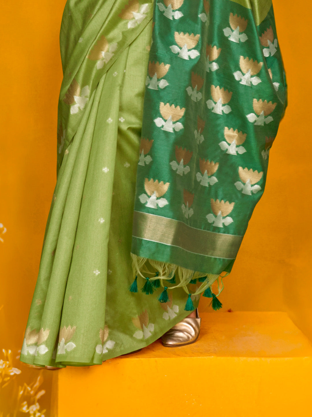 Leevah Ethnic