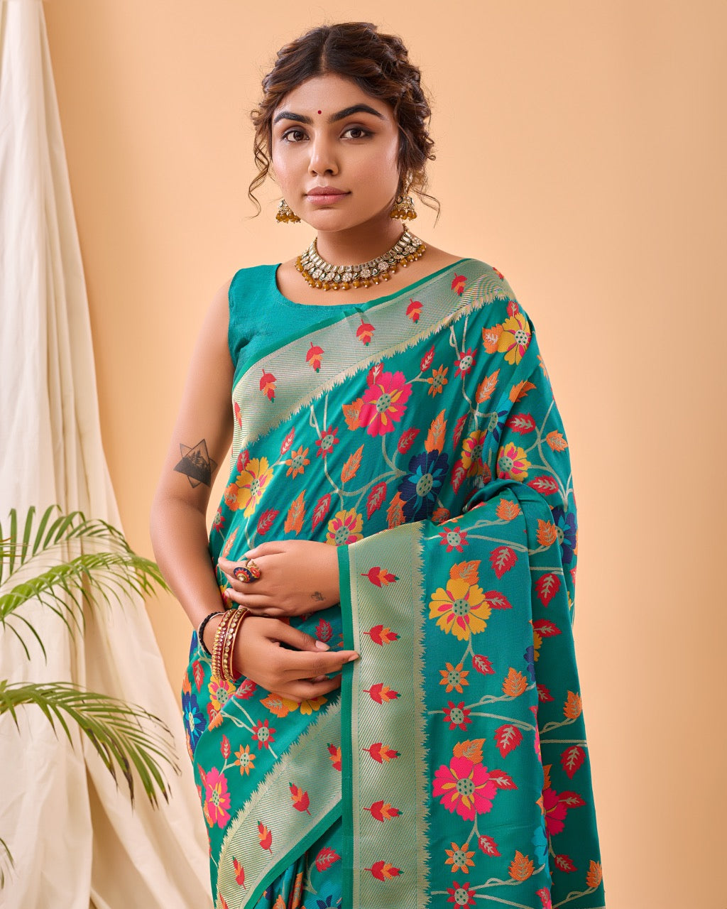 Leevah Ethnic